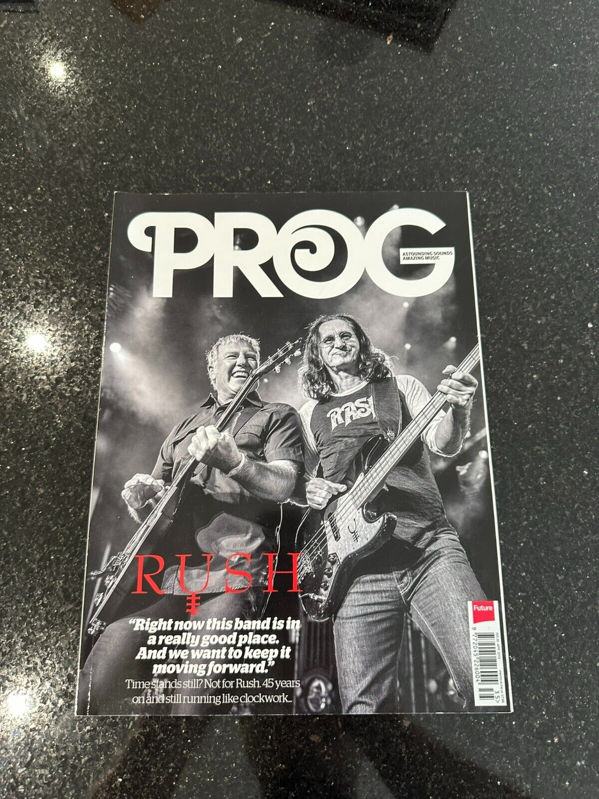 Classic Rock presents PROG Magazine Issue 35 No CD.