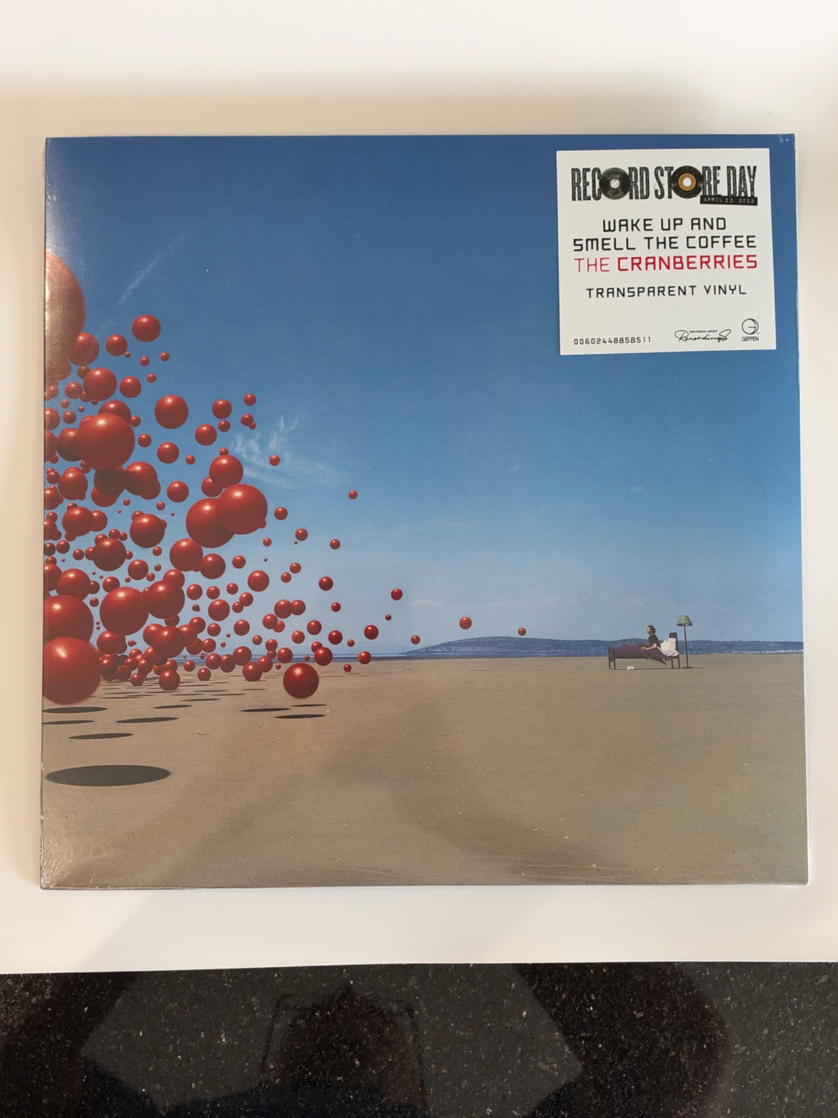 Vinyl LP - The Cranberries - Wake Up and Smell the Coffee (RSD 2023, Transparent Vinyl)